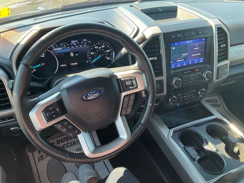 Used 2021 Ford F250 Lariat w/ Lariat Ultimate Package image 25