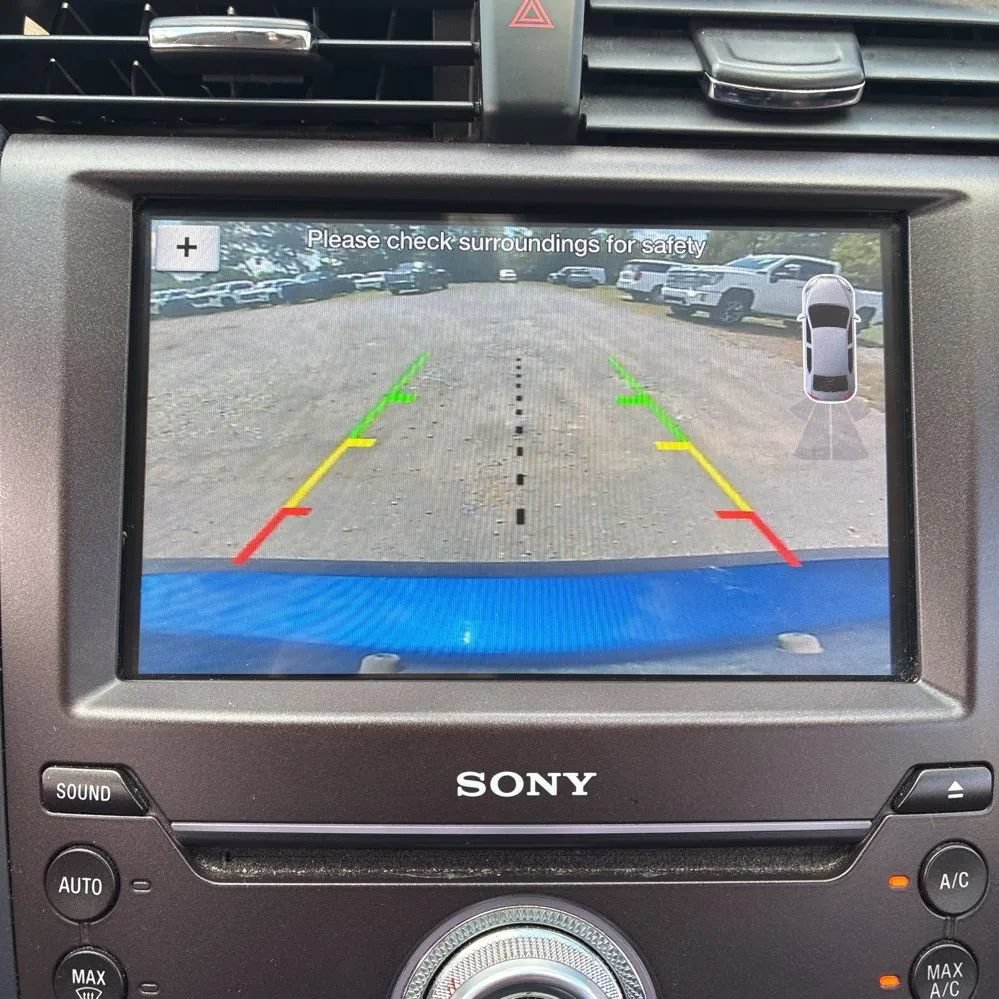 Used 2017 Ford Fusion Titanium FWD image 13