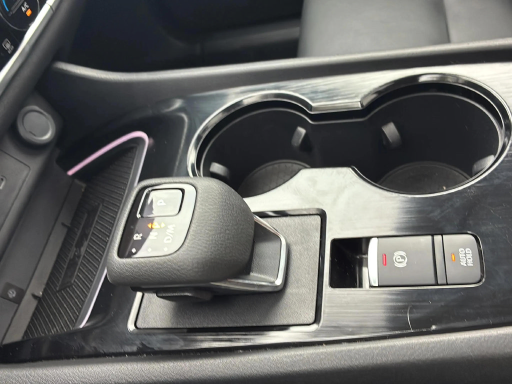 Used 2024 Nissan Rogue SL w/ SL Premium Package FWD image 24