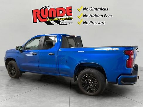 Certified 2022 Chevrolet Silverado 1500 Custom image 3