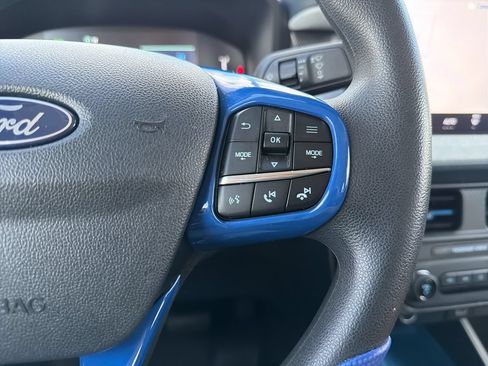 Certified 2025 Ford Maverick XLT FWD image 26