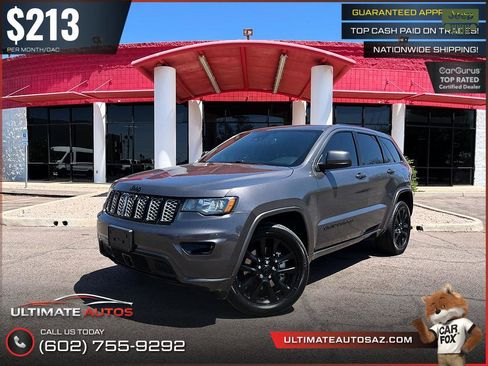 Used 2021 Jeep Grand Cherokee Laredo X AWD/4WD image 1