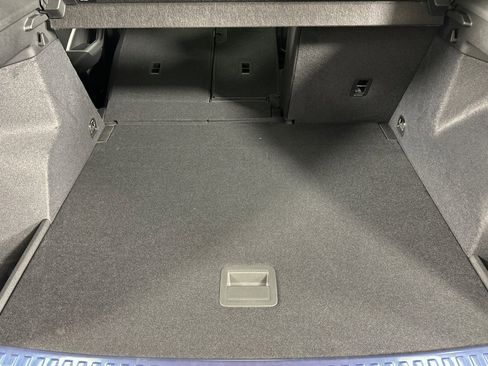 New 2025 Audi Q3 2.0T Premium image 14