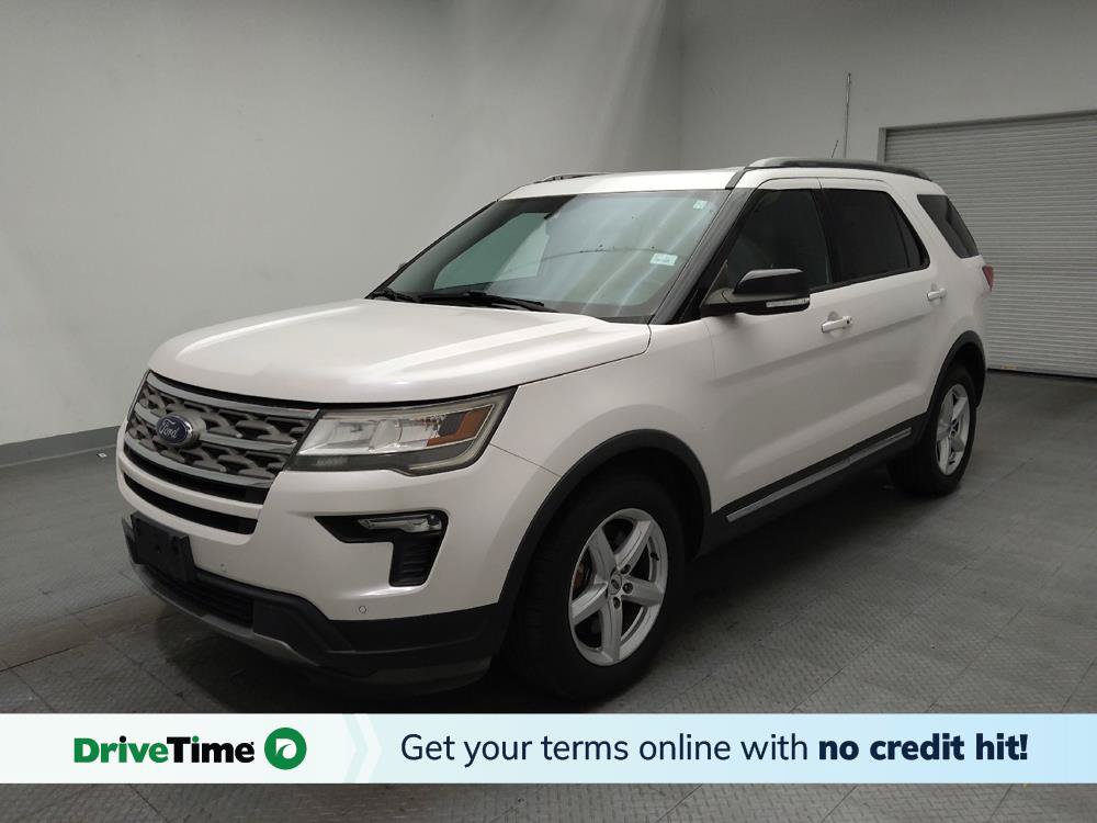 Used 2018 Ford Explorer XLT w/ Equipment Group 202A FWD image 1