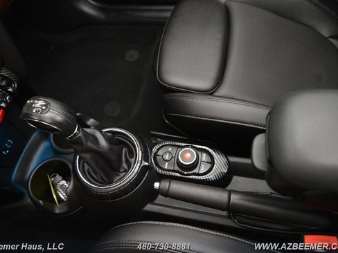 Used 2017 MINI Cooper S image 23
