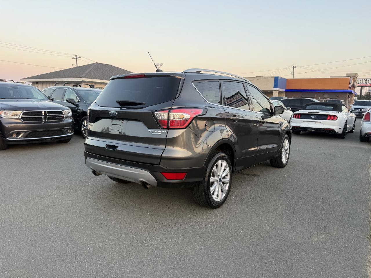 Used 2017 Ford Escape Titanium FWD image 6