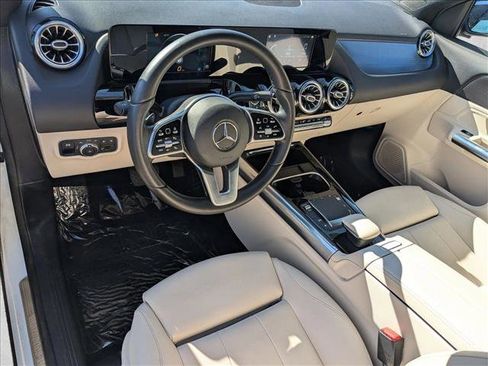 Used 2021 Mercedes-Benz GLA 250 4MATIC image 11