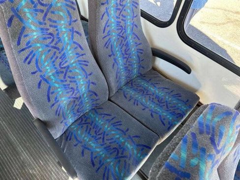 Used 2006 Ford E-350 and Econoline 350 Super Duty image 58