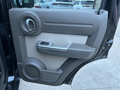Used 2007 Dodge Nitro SLT image 15
