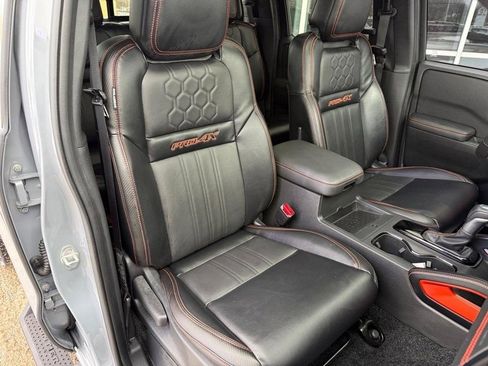 Used 2024 Nissan Frontier PRO-4X w/ Pro Premium Package image 11