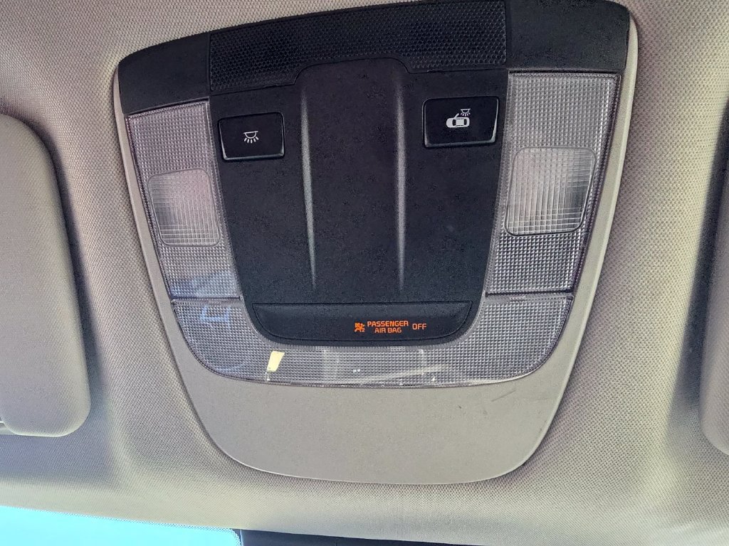 Used 2025 Kia Sportage LX FWD image 23