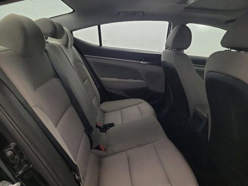 Used 2018 Hyundai Elantra Value Edition FWD image 19