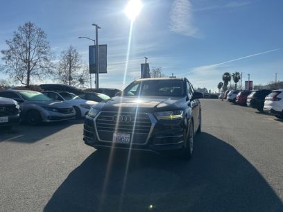 Used 2017 Audi Q7 3.0T Premium Plus w/ Premium Plus Package