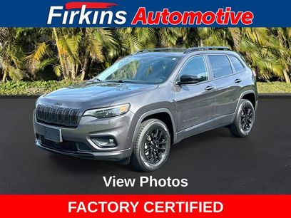 Used 2023 Jeep Cherokee Altitude Lux