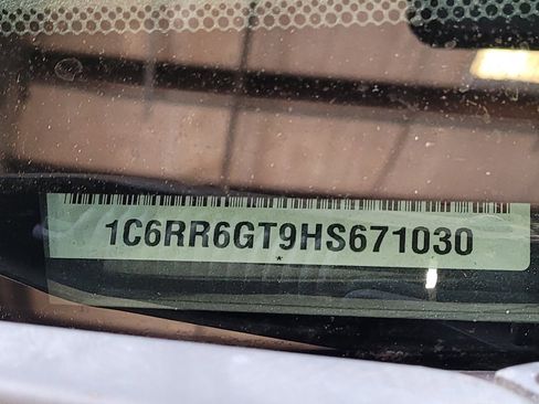 Used 2017 RAM 1500 Big Horn image 33