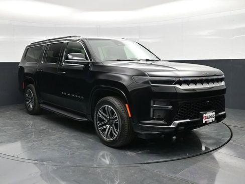 New 2026 Jeep Grand Wagoneer L 4WD image 1