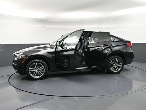 Used 2018 BMW X6 xDrive50i AWD/4WD image 37