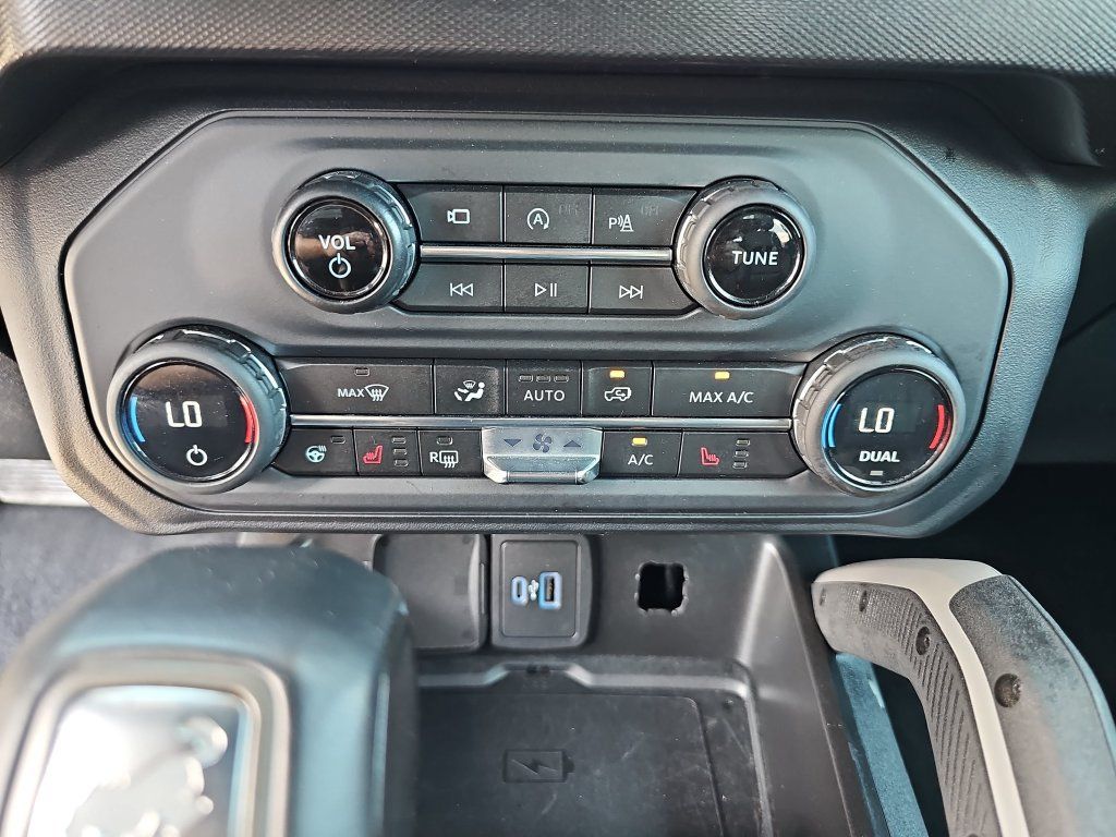 Used 2021 Ford Bronco First Edition AWD/4WD image 29