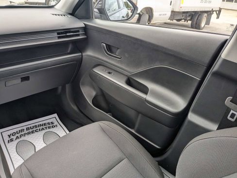 Used 2026 Hyundai Kona SEL Sport FWD image 15
