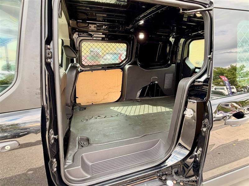 Used 2018 Ford Transit Connect XL FWD image 11