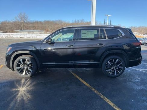 New 2026 Volkswagen Atlas SEL Premium R-Line AWD/4WD image 4