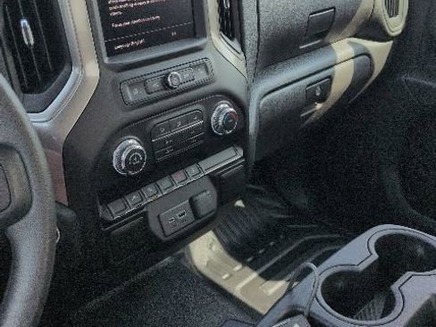 New 2026 GMC Sierra 1500 Pro AWD/4WD image 9