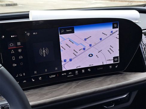 New 2025 Audi Q5 Premium Plus image 12