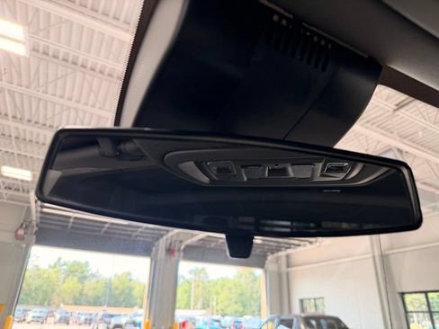 Used 2025 Chevrolet Silverado 1500 LT Trail Boss w/ LT Trail Boss Premium Package AWD/4WD image 47