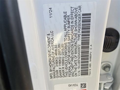 Certified 2025 Acura TLX w/ Technology Package image 16