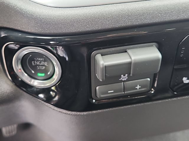 New 2026 GMC Sierra 1500 SLE w/ Preferred Package AWD/4WD image 29