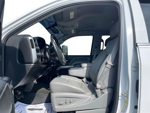 Used 2016 Chevrolet Silverado 1500 LTZ Z71 image 15