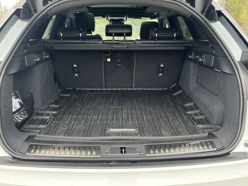 New 2026 Land Rover Range Rover Velar Dynamic SE image 27