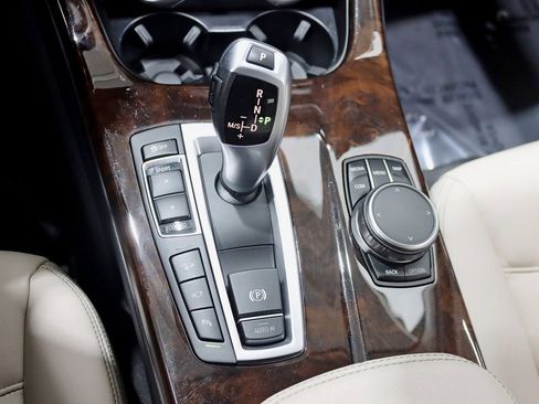 Used 2017 BMW X3 xDrive28i image 25