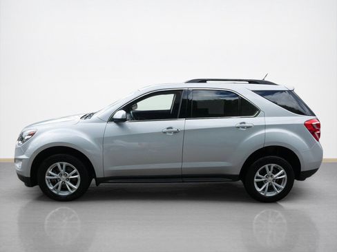 Used 2017 Chevrolet Equinox LT w/ Convenience Package AWD/4WD image 6