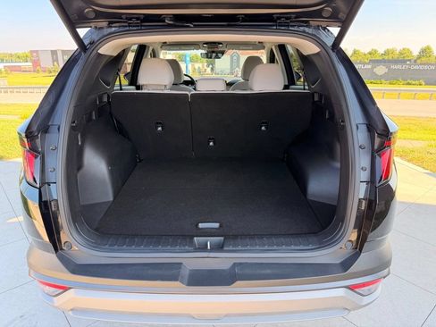 Used 2025 Hyundai Tucson SEL FWD image 32