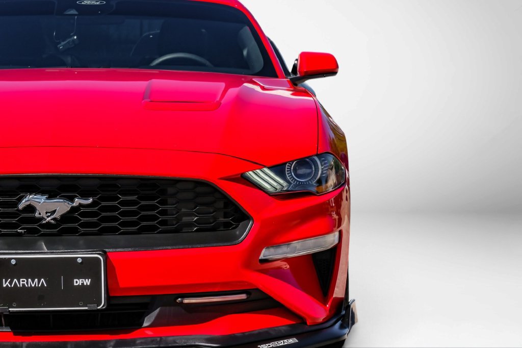Used 2022 Ford Mustang Premium RWD image 39