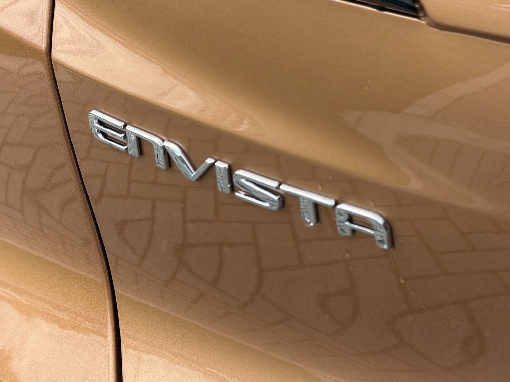New 2026 Buick Envista Avenir FWD image 13