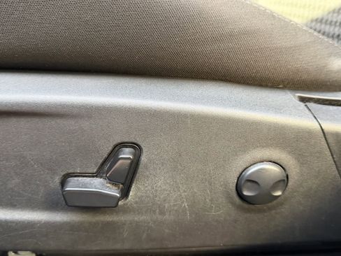 Used 2023 Dodge Charger R/T w/ Blacktop Package image 38