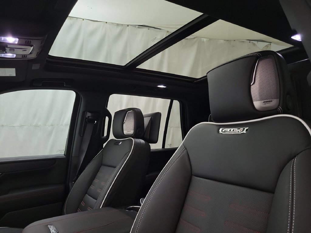 Used 2026 GMC Yukon AT4 Ultimate w/ LPO, Floor Liner Package AWD/4WD image 11