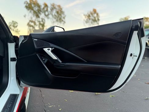 Used 2016 Chevrolet Corvette Stingray Coupe w/ 3LT Preferred Equipment Group image 28