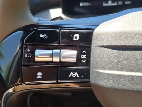 New 2026 Kia Sorento SX Prestige w/ Olive Brown Leather Package AWD/4WD image 25