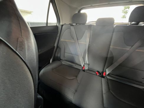 Used 2026 Kia Niro LX FWD image 37