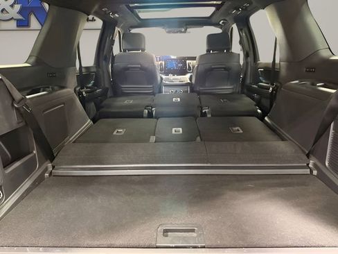 Used 2025 Ford Expedition Tremor AWD/4WD image 47