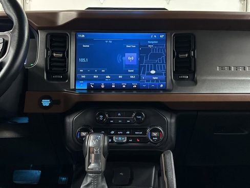 Used 2024 Ford Bronco Outer Banks w/ Sasquatch Package AWD/4WD image 24