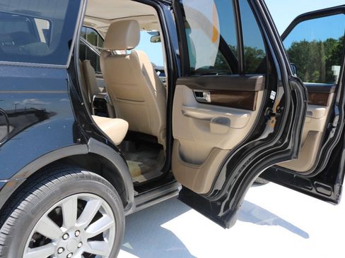 Used 2013 Land Rover Range Rover Sport HSE LUX w/ Luxury Interior Pkg AWD/4WD image 13