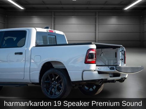 Used 2024 RAM 1500 Laramie image 11