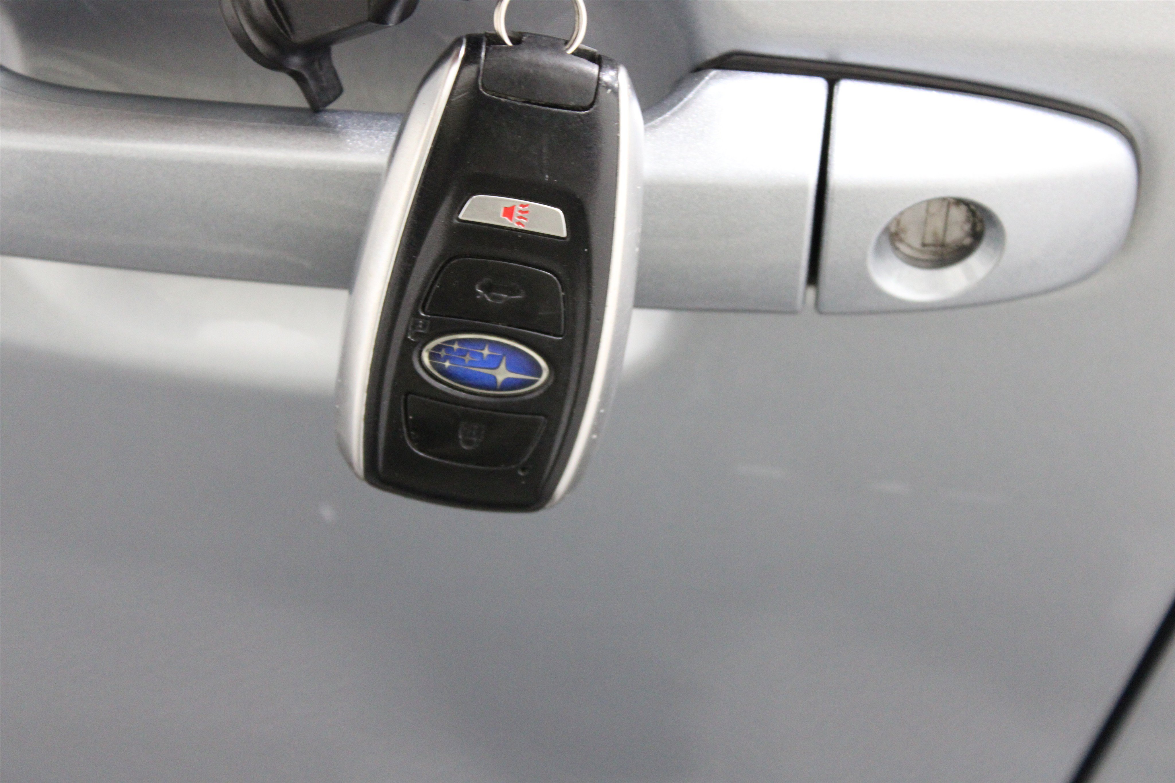 Used 2024 Subaru Outback Premium AWD/4WD image 19