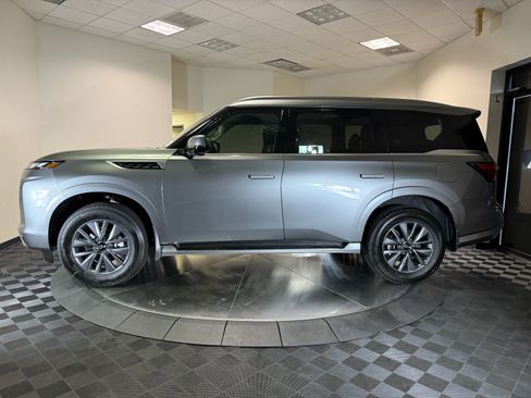 New 2026 INFINITI QX80 Pure RWD image 4