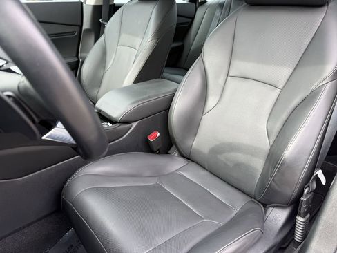 Used 2023 Honda Accord Touring image 37