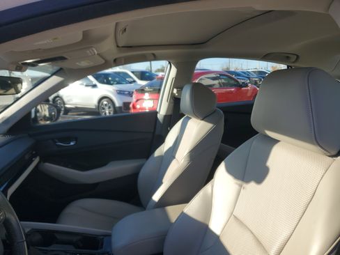 Used 2023 Honda Accord EX-L image 20